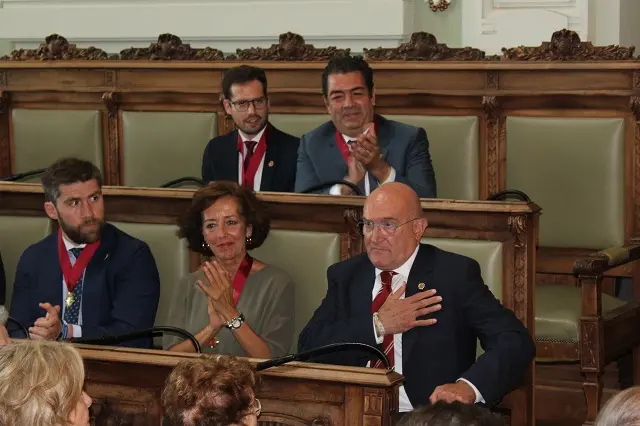 Proclamaci&oacute;n de Jes&uacute;s Julio Carnero, nuevo alcalde de Valladolid | Valladolid Plural