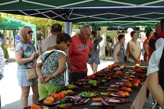 Inauguraci&oacute;n de la Feria del Tomate de Tudela de Duero | Valladolid Plural
