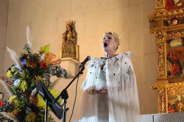 Actuación de Ainhoa Arteta en la Iglesia del Salvador de Mayorga  | Valladolid Plural