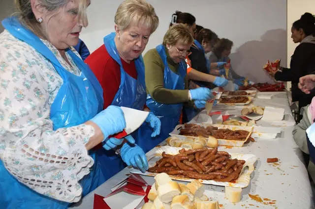Degustación popular de la Fiesta de la Salchicha de Zaratán 2025 | Valladolid Plural