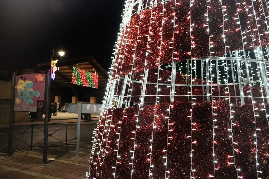 Encendido luces de Navidad y chocolatada Fuensaldana 2025 (12)