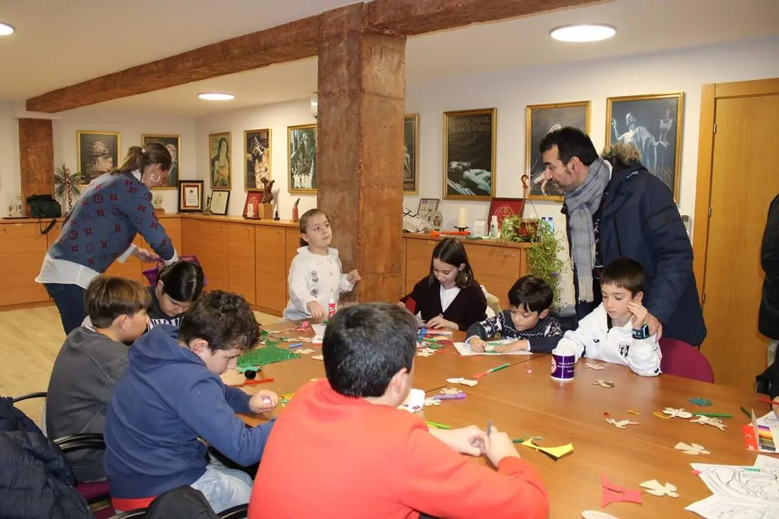 Mercados visita mayores y belenes Navidad Medina de Rioseco 2025 (5)