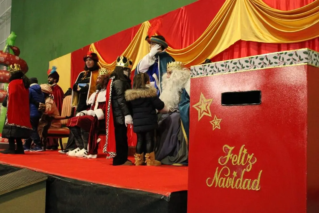 Cabalgata de Reyes Magos Santovenia de Pisuerga 2026 (14)