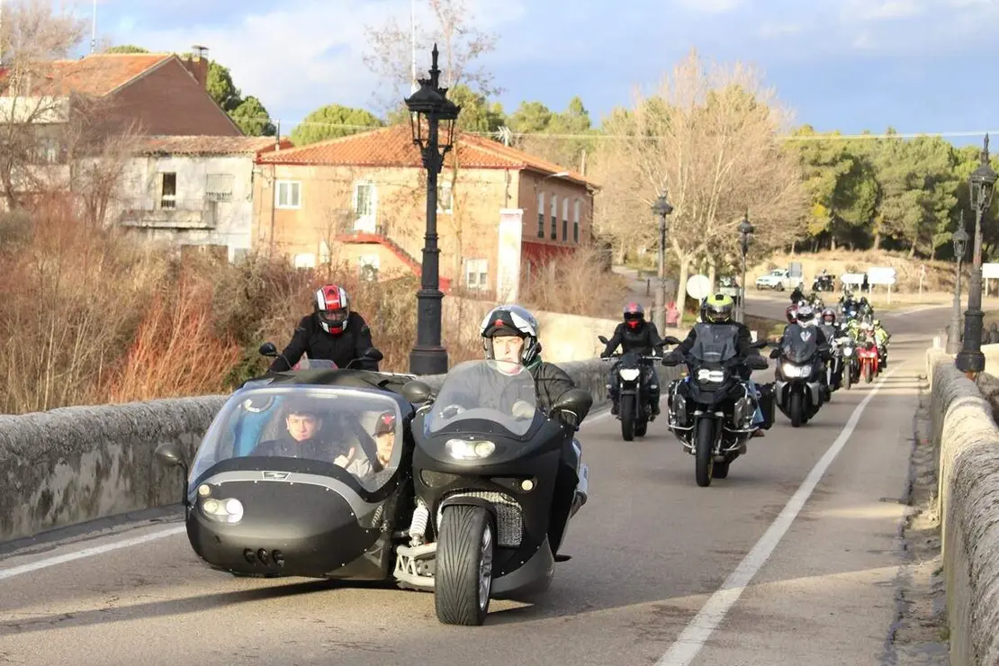 Excursion concentracion motos Pinguinos Mojados 2026 (4)