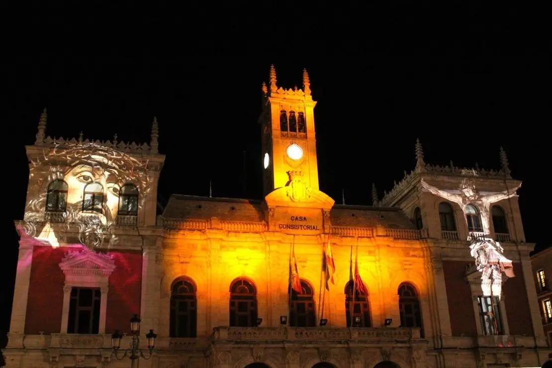 Proyecciones imagenes Semana Santa fachadas Ayuntamiento e Iglesia Vera Cruz Valladolid (3)