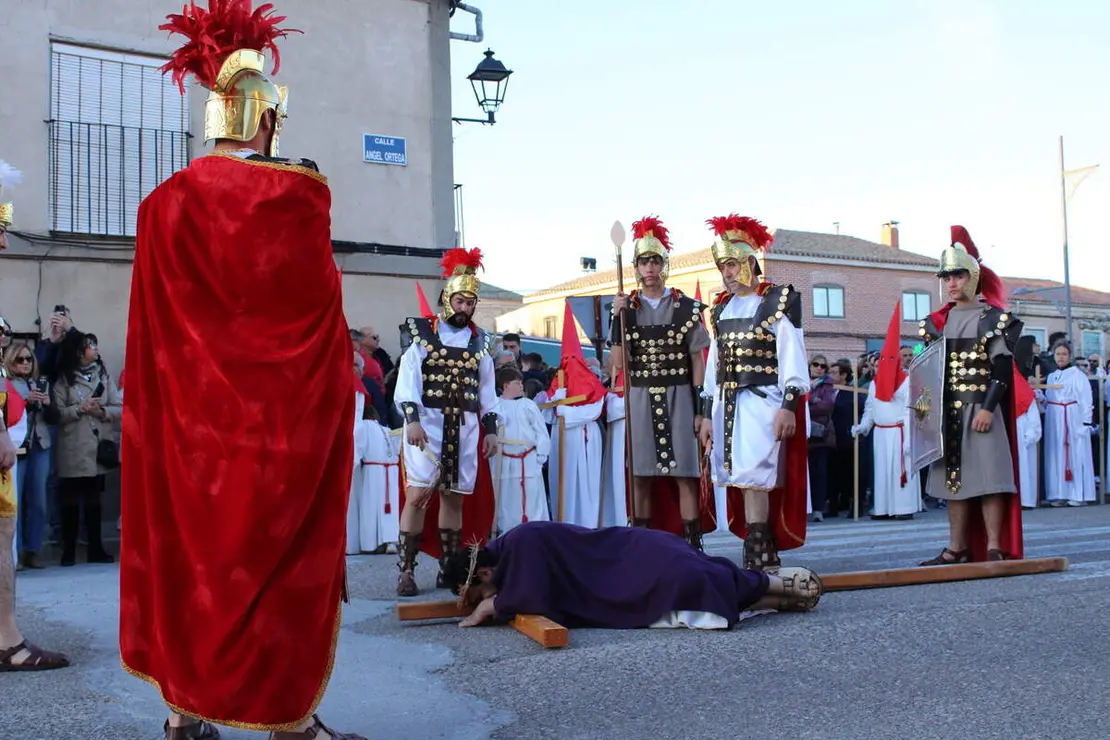 Representacion Viacrucis Juvenil Semana Santa Fresno el Viejo 2026 (10)