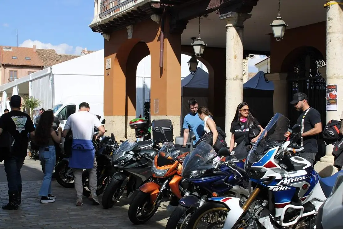 Concentracion motera Los Pichones y Super Enduro Urbano Villalon de Campos 2026 (1)