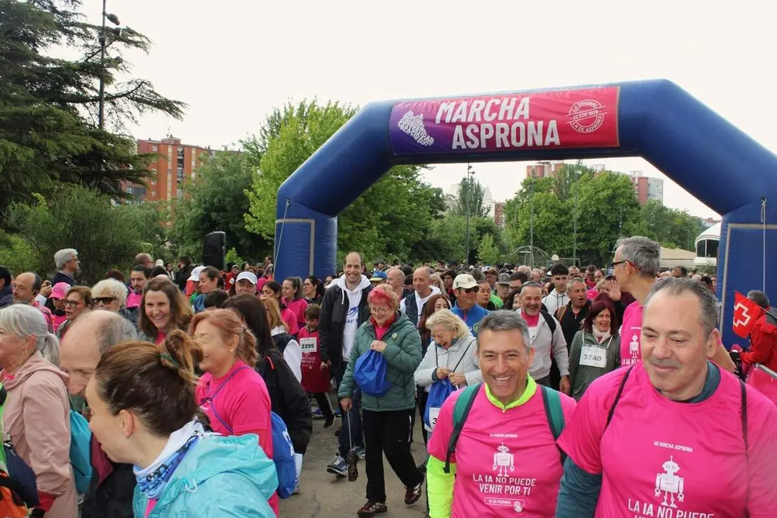 Salida de la Marcha Asprona Valladolid 2026 (4)