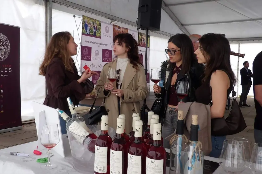 Celebracion Fiesta de la Primavera vinos y folclore Santovenia de Pisuerga 2026 (16)