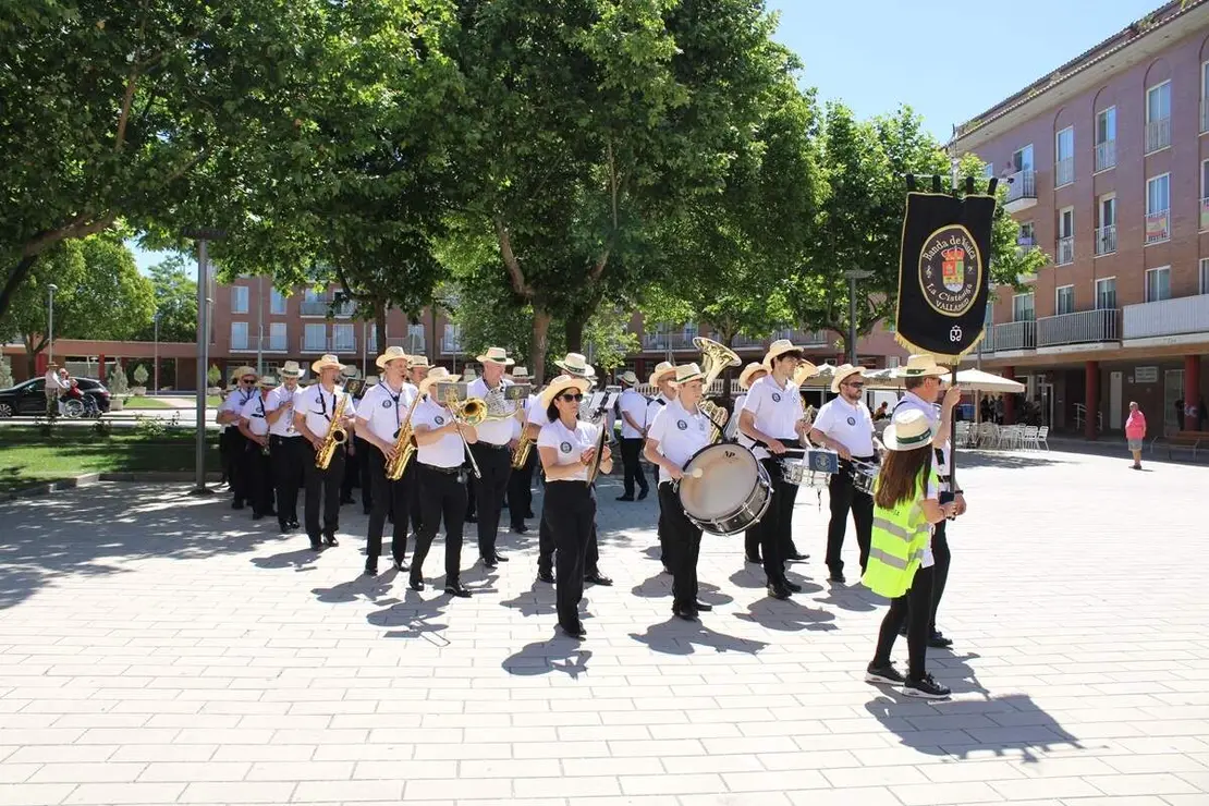 Concierto 25 aniversario Banda de Musica de La Cisterniga encuentro agrupaciones provincia (2)