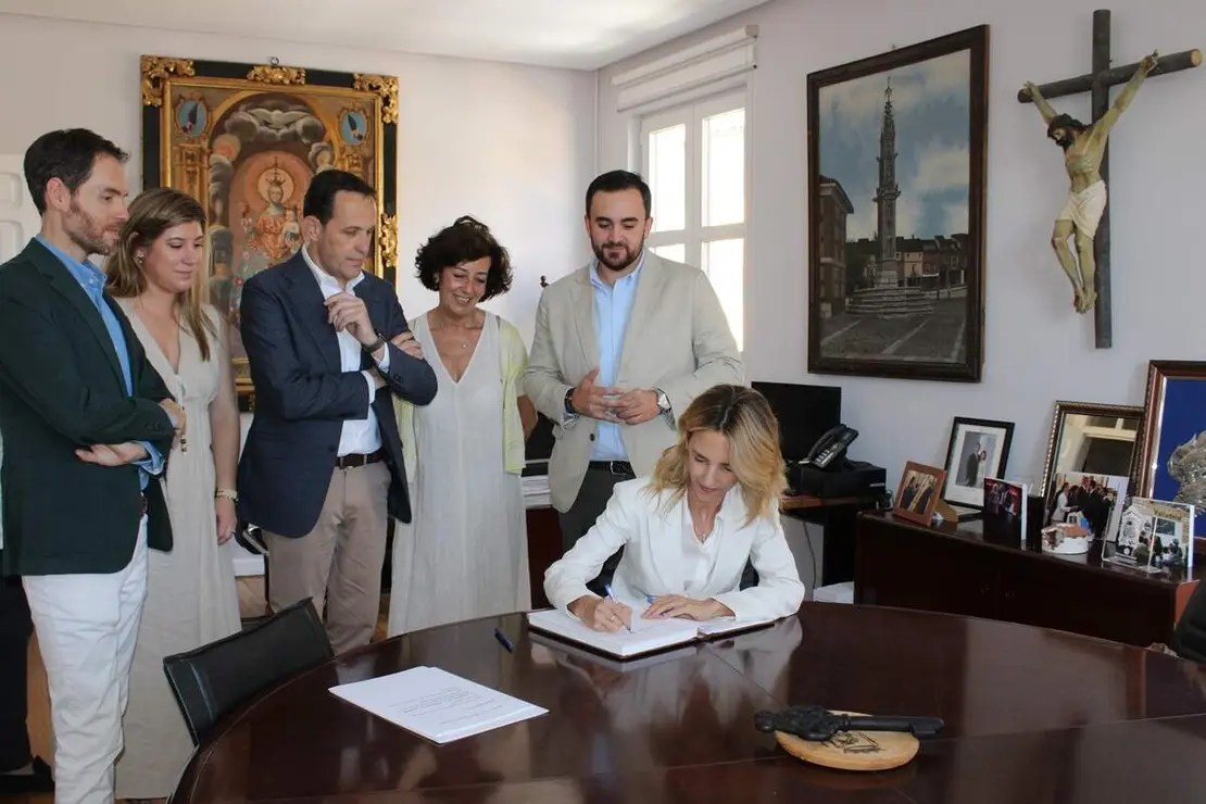 Inauguracion y pregon Mercado Comarcal y Feria Agroalimentaria Villalon de Campos 2026 (7)