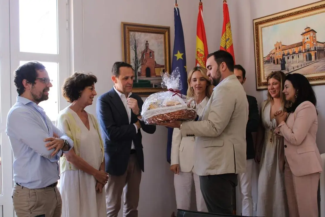 Inauguracion y pregon Mercado Comarcal y Feria Agroalimentaria Villalon de Campos 2026 (8)