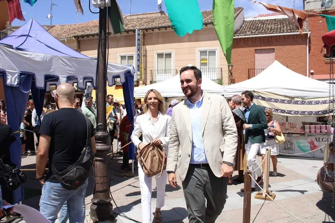 Inauguracion y pregon Mercado Comarcal y Feria Agroalimentaria Villalon de Campos 2026 (9)