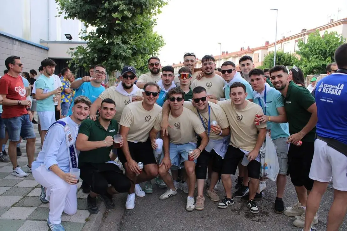 Pasacalles y pregon de las Fiestas de San Juan Santovenia de Pisuerga 2026 (3)