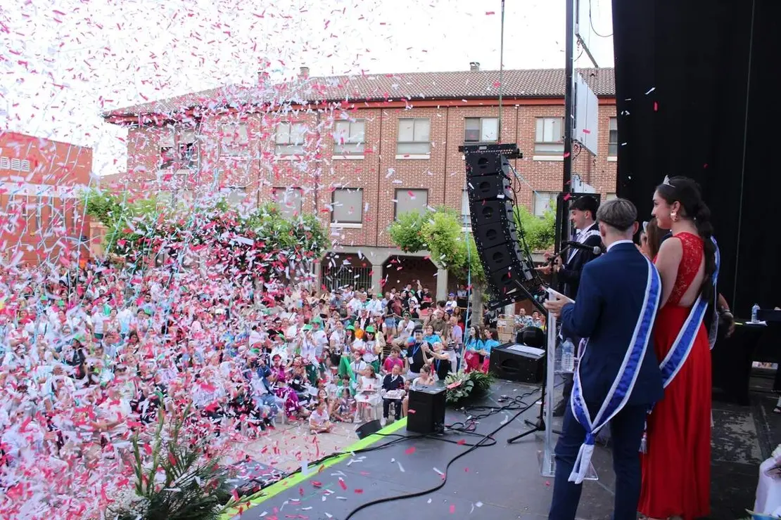 Pasacalles y pregon de las Fiestas de San Juan Santovenia de Pisuerga 2026 (16)