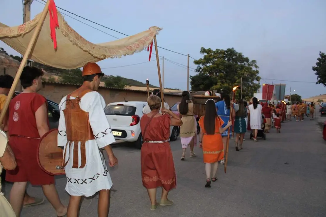 Recreacion nocturna Fiesta Vaccea Lugnasac Cabezon de Pisuerga 2026 (2)