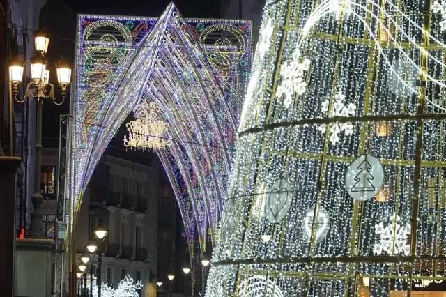 Iluminaci&oacute;n navide&ntilde;a en Valladolid | Fuente: Ayuntamiento de Valladolid