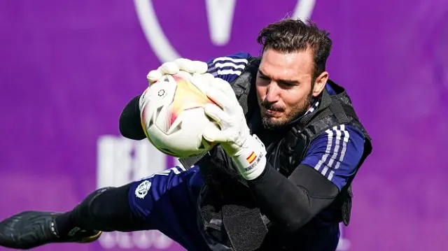 Roberto durante un entrenamiento del Pucela | Fuente: Real Valladolid
