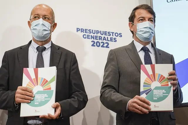 Alfonso Fern&aacute;ndez Ma&ntilde;ueco junto a Francisco Igea | Fuente: jcyl