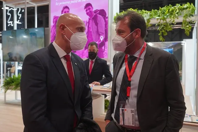 Encuentro entre los alcaldes de Valladolid y Le&oacute;n en FITUR