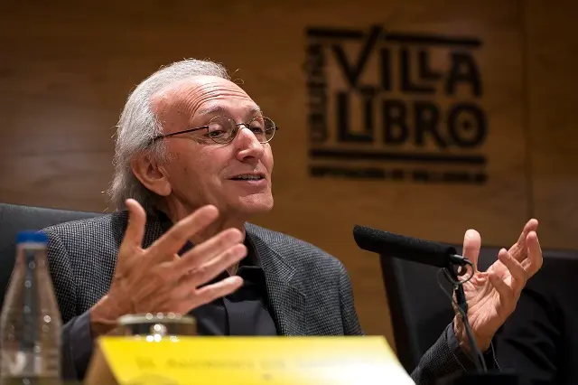 PHOTOGENIC/MIGUEL ANGEL SANTOS. URUE&Ntilde;A, VALLADOLID. 7/4/2016. 
Jos&eacute; Luis Alonso de Santos participa en el ciclo de conferencias Cervantes en la Villa del Libro de Urue&ntilde;a. &ldquo;Cronistas de esta verdadera historia&rdquo;, organizado por la Diputaci&oacute;n de Valladolid