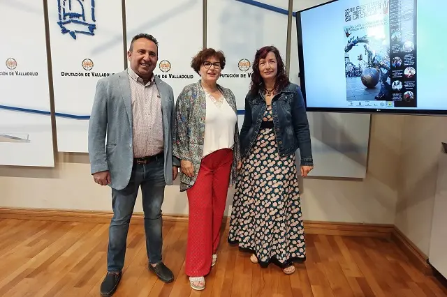 Presentaci&oacute;n del Festival Arte en la Calle de Cigales en la Diputaci&oacute;n de Valladolid | Valladolid Plural