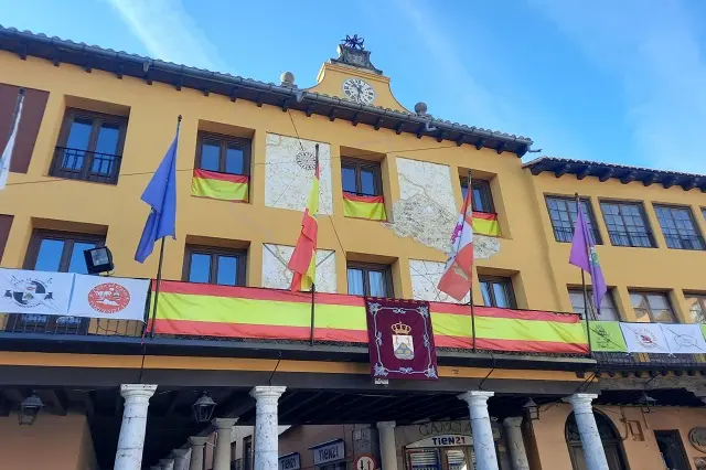 Fachada del Ayuntamiento de Tordesillas | Valladolid Plural