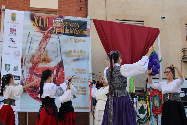 Folklore durante la XLII Fiesta de la Vendimia de Cigales | Valladolid Plural