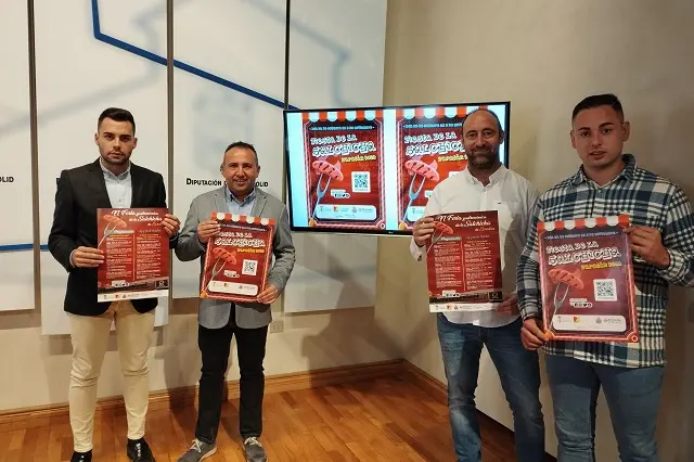 El alcalde Roberto Migall&oacute;n presenta la Fiesta de la Salchicha de Zarat&aacute;n | Valladolid Plural