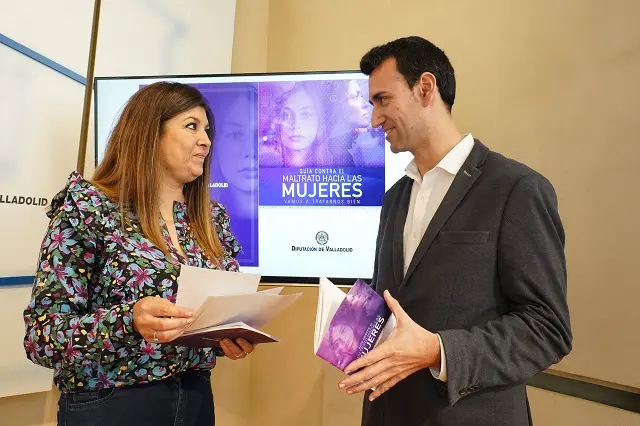 Valladolid. 24/11/2022. Sala de Recepciones - PALACIO DE PIMENTEL  La Diputaci&oacute;n de Valladolid presenta la Gu&iacute;a contra el Maltrato hacia las Mujeres. FOTO/DPV/Miguel &Aacute;ngel Santos
