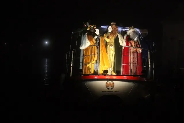 Llegada de los Reyes Magos por el Canal de Castilla a Medina de Rioseco | Valladolid Plural