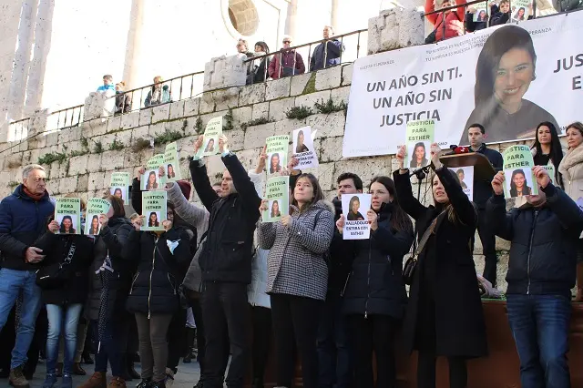 Concentración por Esther López en la Plaza Portugalete | Valladolid Pliural
