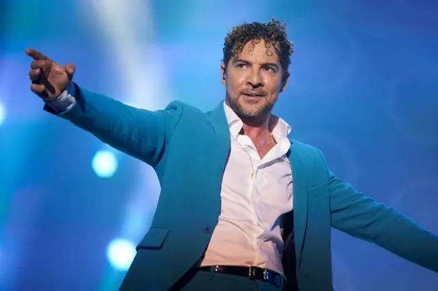 VALENCIA, SPAIN - JULY 24: Spanish singer David Bisbal performs on stage at Ciutat de Valencia Stadium on July 24, 2021 in Valencia, Spain. (Photo by Manuel Queimadelos Alonso/Redferns)