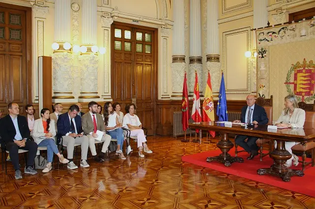 Presentaci&oacute;n del nuevo organigrama del Ayuntamiento de Valladolid | Valladolid Plural