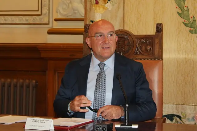 Jes&uacute;s Julio Carnero, nuevo alcalde de Valladolid | Valladolid Plural