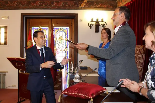 Toma de posesi&oacute;n de Conrado &Iacute;scar como presidente de la Diputaci&oacute;n de Valladolid | Valladolid Plural
