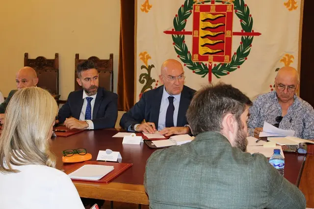 Reuni&oacute;n para la constituci&oacute;n de la Mesa del Soterramiento | Valladolid Plural
