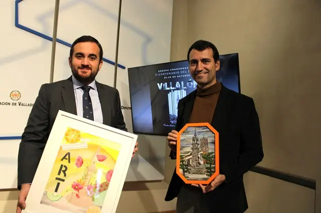 El diputado David Esteban y alcalde de Villal&oacute;n de Campos, Jos&eacute; &Aacute;ngel Alonso, presentan el 500 aniversario del Rollo | Valladolid Plural