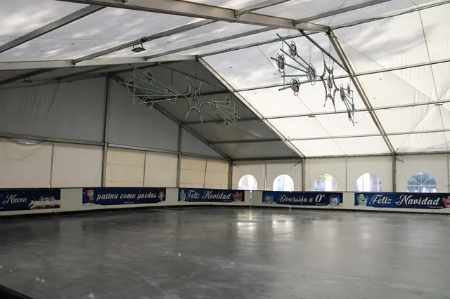 Pista de hielo cubierta en la Acera de Recoletos | Valladolid Plural