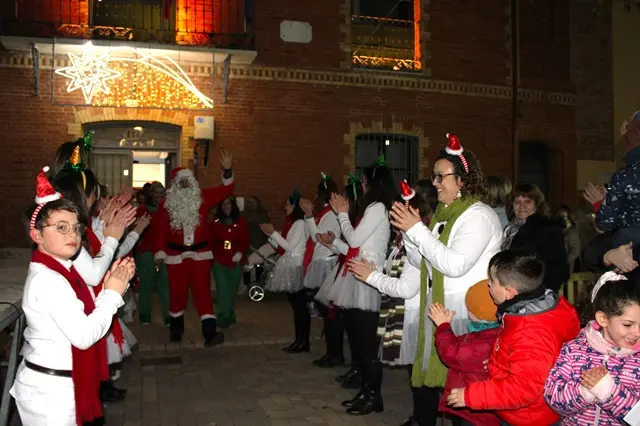 Llegada de Pap&aacute; Noel a la localidad de Cigales | Valladolid Plural