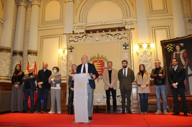 Carnero, junto a su equipo de Gobierno en el balance del primer semestre | Valladolid Plural