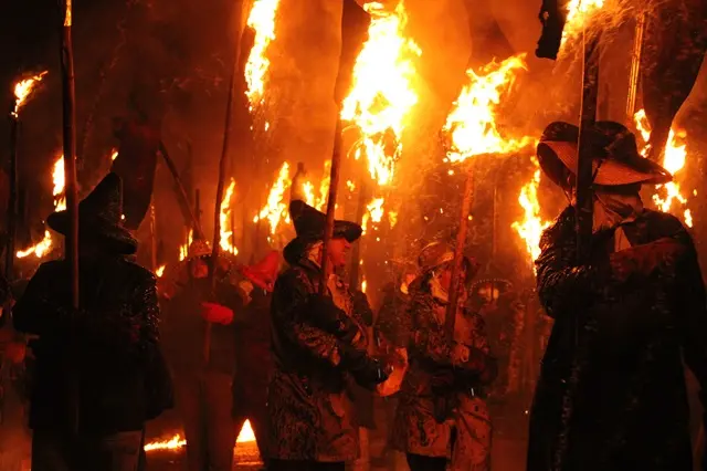 Procesi&oacute;n c&iacute;vica de El V&iacute;tor en Mayorga 2024 | Valladolid Plural
