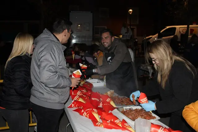 Zarat&aacute;n celebr&oacute; este domingo su degustaci&oacute;n de salchichas | Valladolid Plural