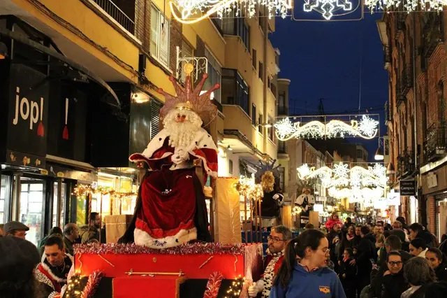 Los Reyes Magos llegan a la calle Manter&iacute;a | Valladolid Plural