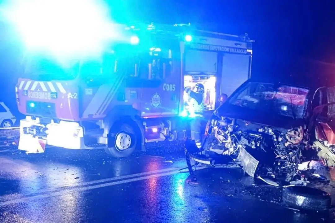 Accidente mortal hombre N-601 Alcazaren colision furgoneta y dos turismos