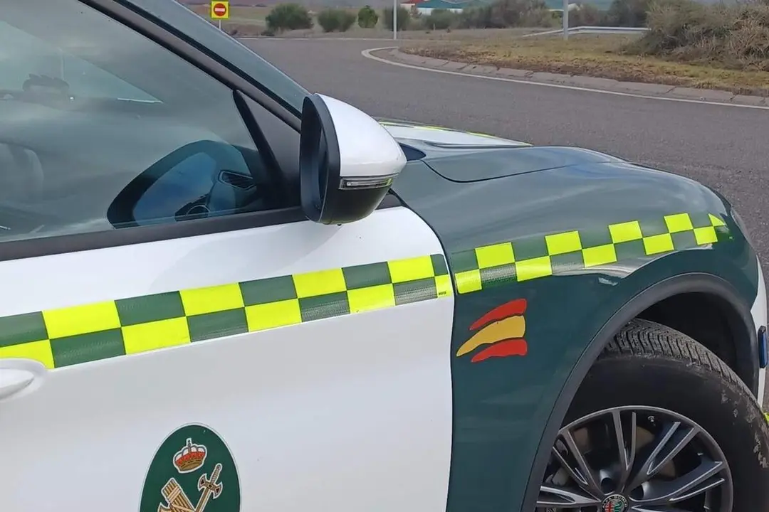 Coche Guardia Civil Trafico Valladolid sucesos provincia carretera intervencion