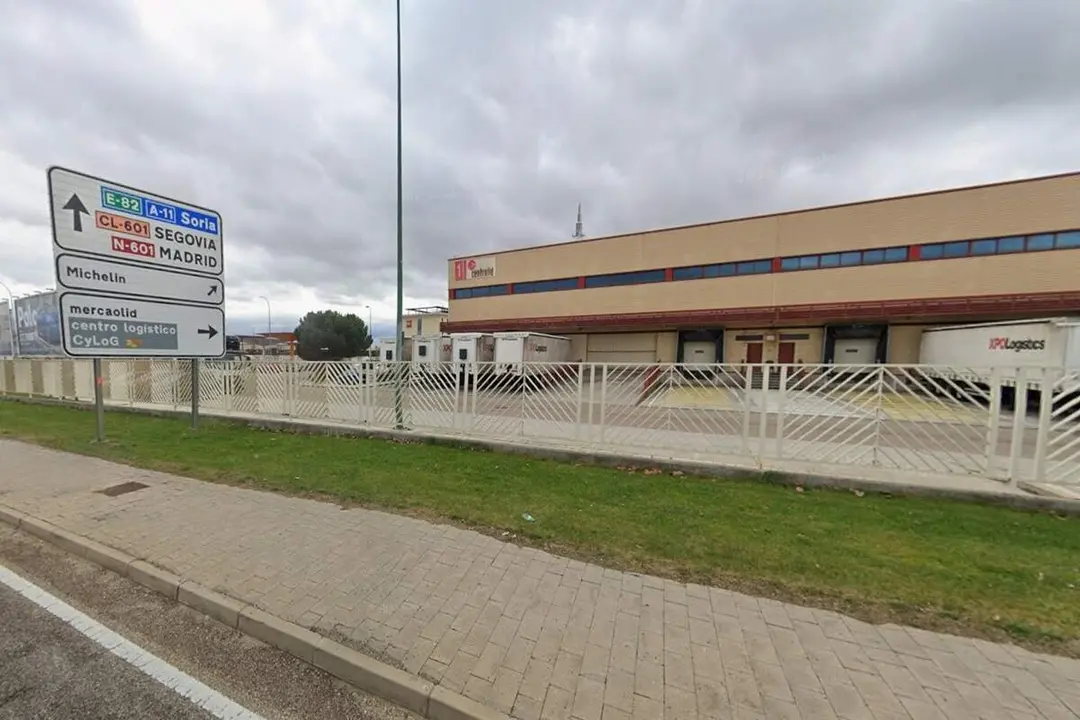 Accidente VA-20 zona Centrolid colision multiple tres vehiculos