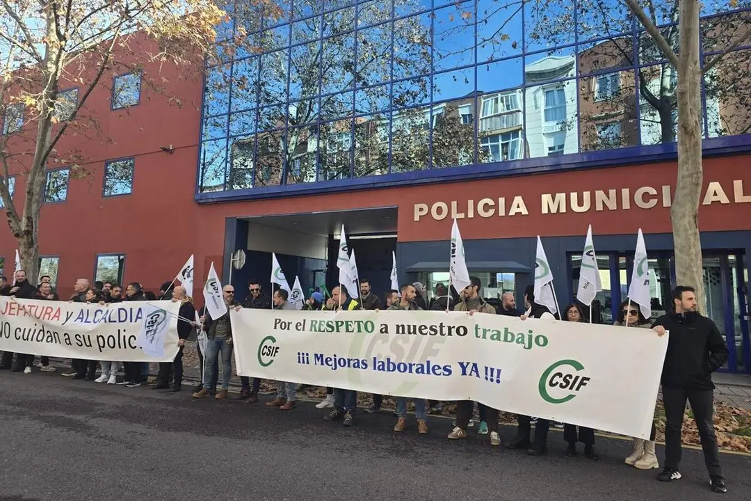 Concentracion CSIF Valladolid Jefatura policias locales mejoras laborales