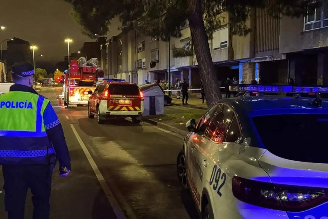 Intervencion Bomberos y Policia Municipal sucesos Valladolid incendio vivienda
