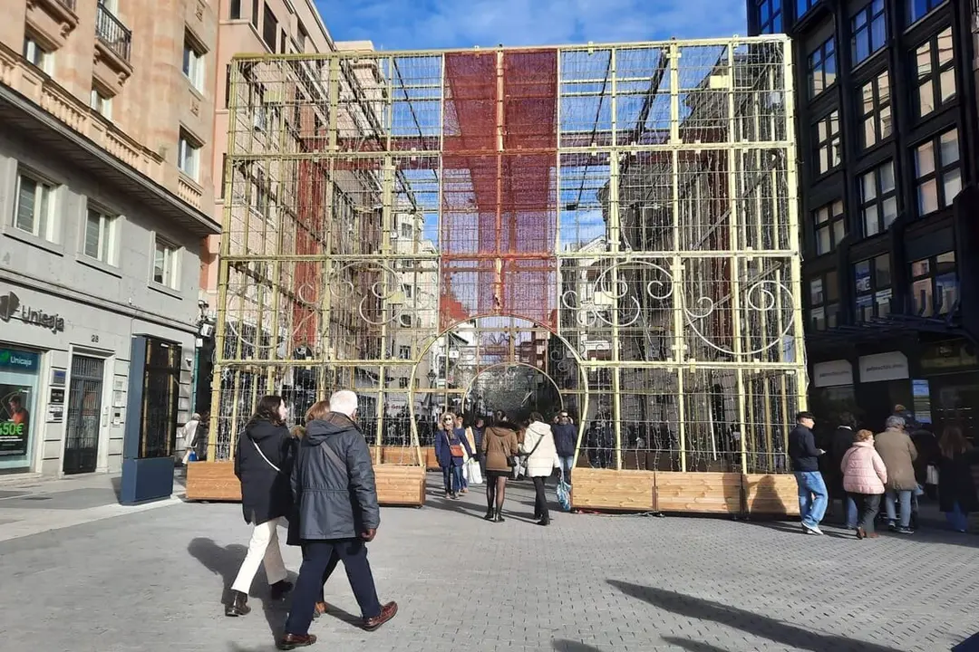 Tiempo invierno Navidad frio calle Santiago centro Valladolid